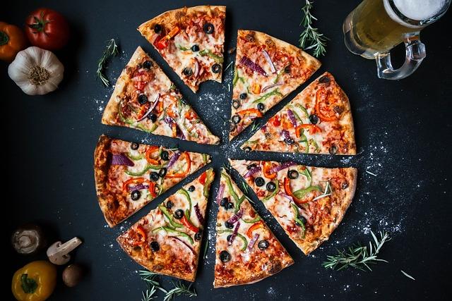 Pizza, Pica, nebo Piza: Které Slovo Vás Zavede k Chutnému Jídlu?