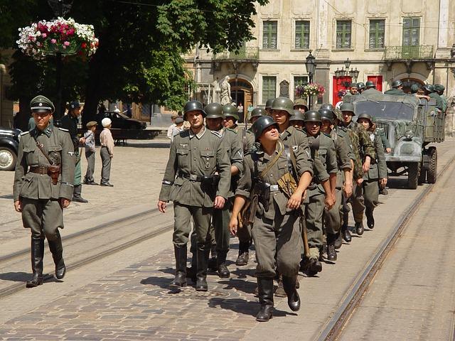 Nacismus a Nacyzmuz: Co je historickým rozdílem?